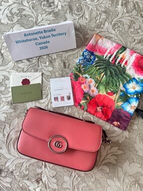 Gucci Pink Leather Crossbody Bag with GG Ring
